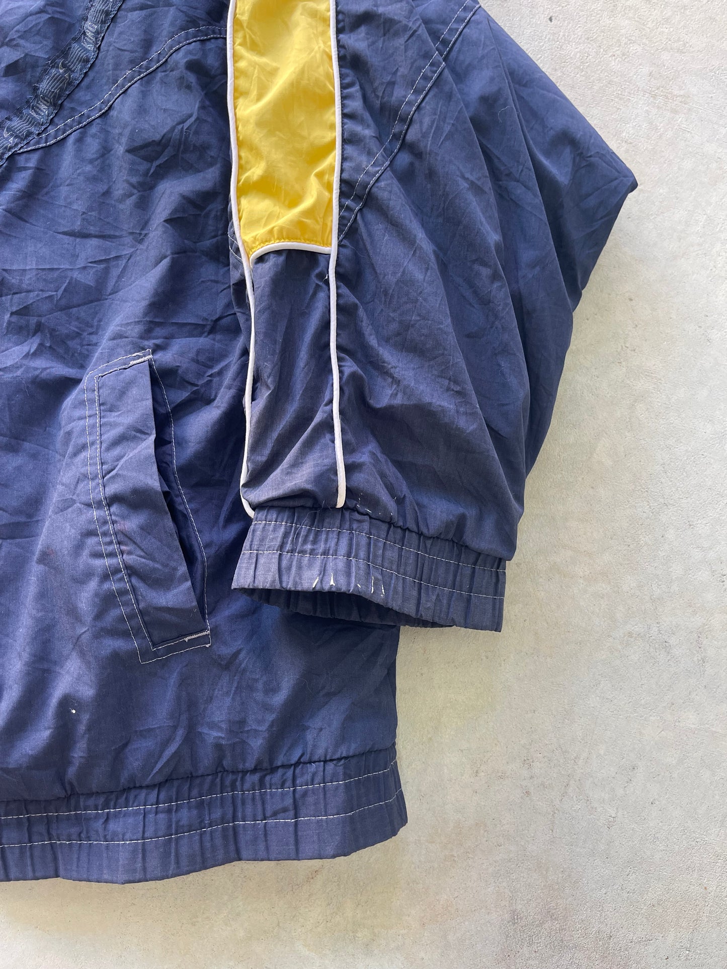 Vintage Puma Kings West Coast Eagles Heavyweight Jacket (XL)