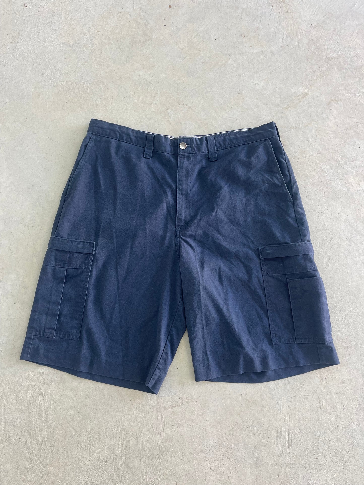 Dickies Cargo Shorts (38)