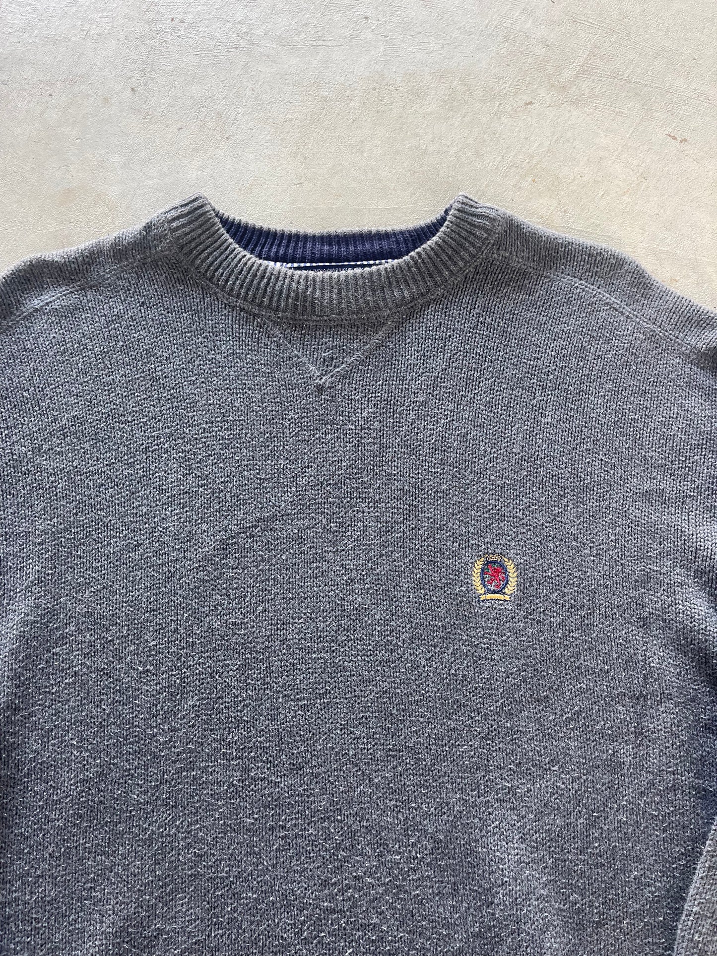Vintage Tommy Hilfiger Knitted Crewneck (XL)