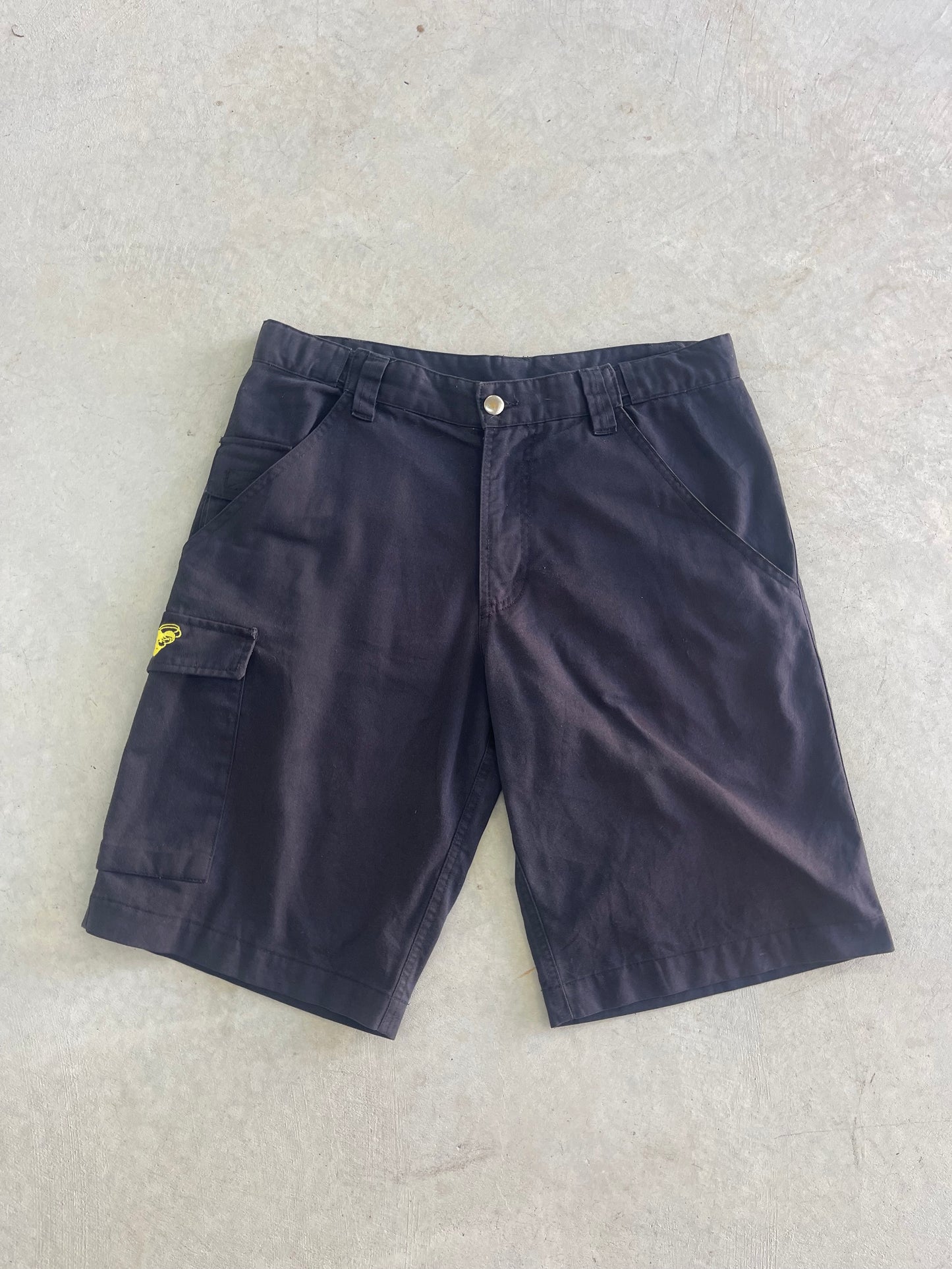 Vintage Russell Cargo Shorts (32)