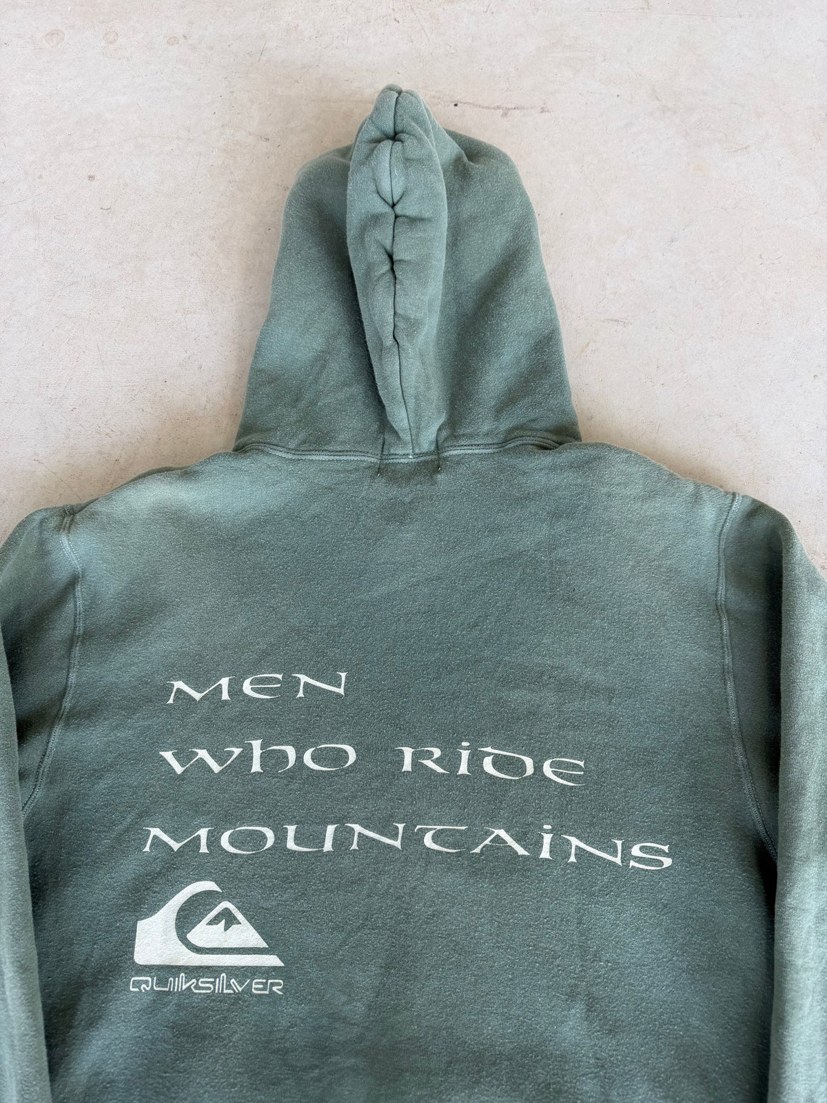 Vintage Quiksilver “Men Who Ride Mountains” Hoodie (M)
