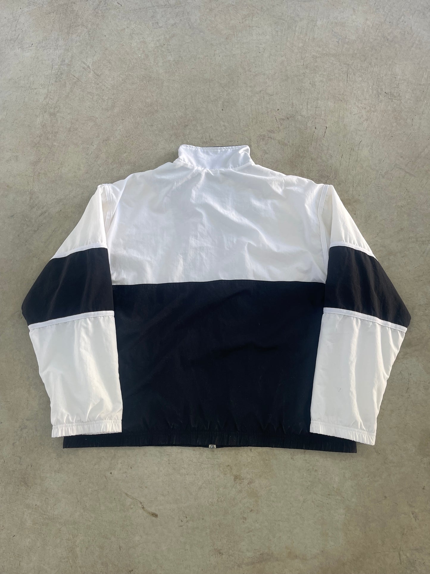‘90s Nike Full Zip Jacket (XL)