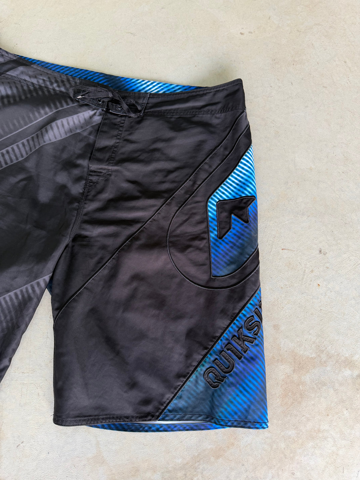 Y2K Quiksilver Boardies (38+)