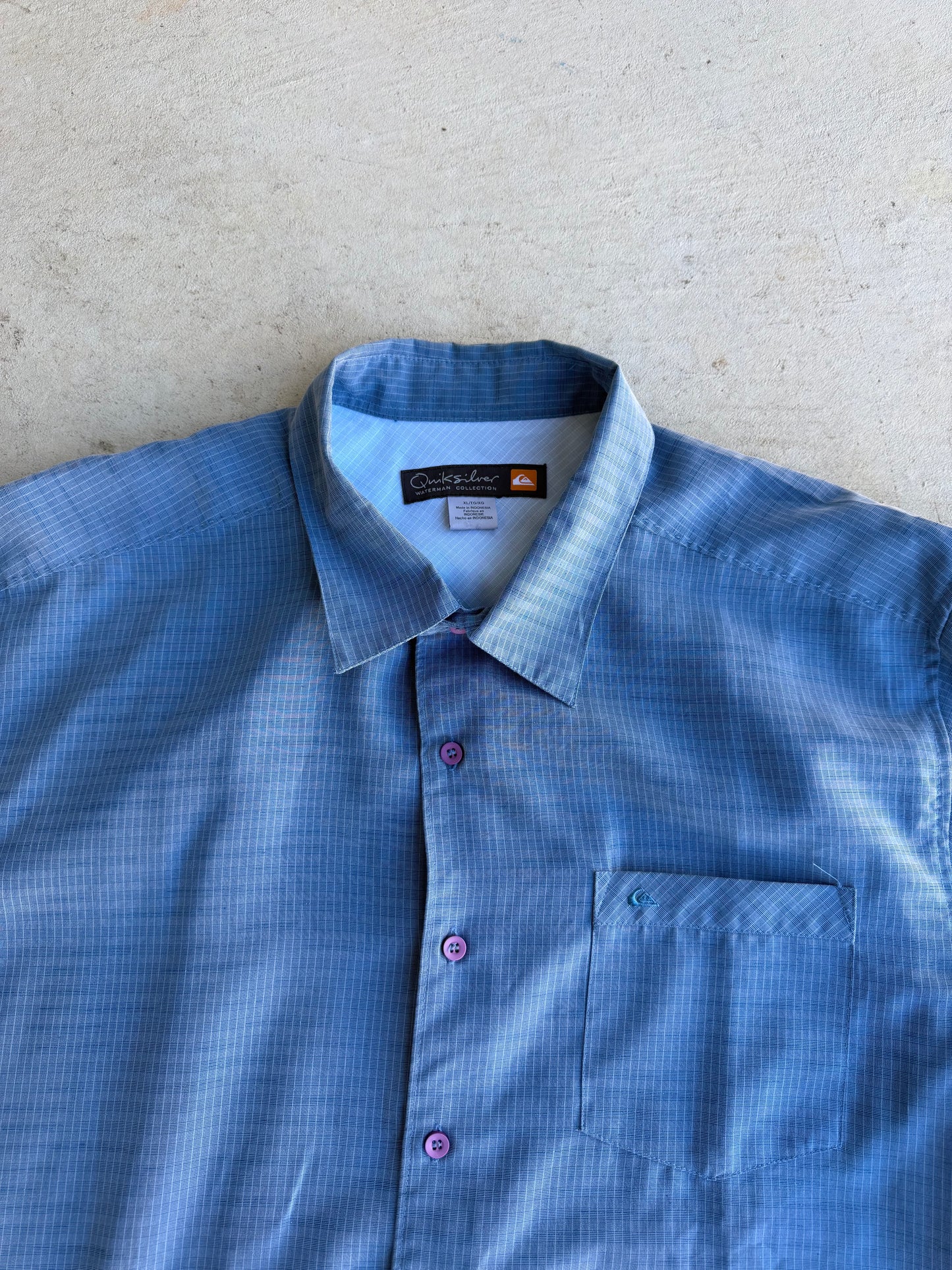 Vintage Quiksilver Short Sleeve Button Up Shirt (XL)