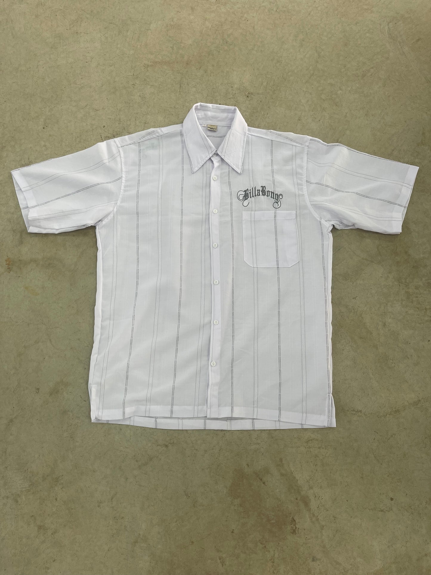 Y2K Billabong Short Sleeve Button Up (XL)