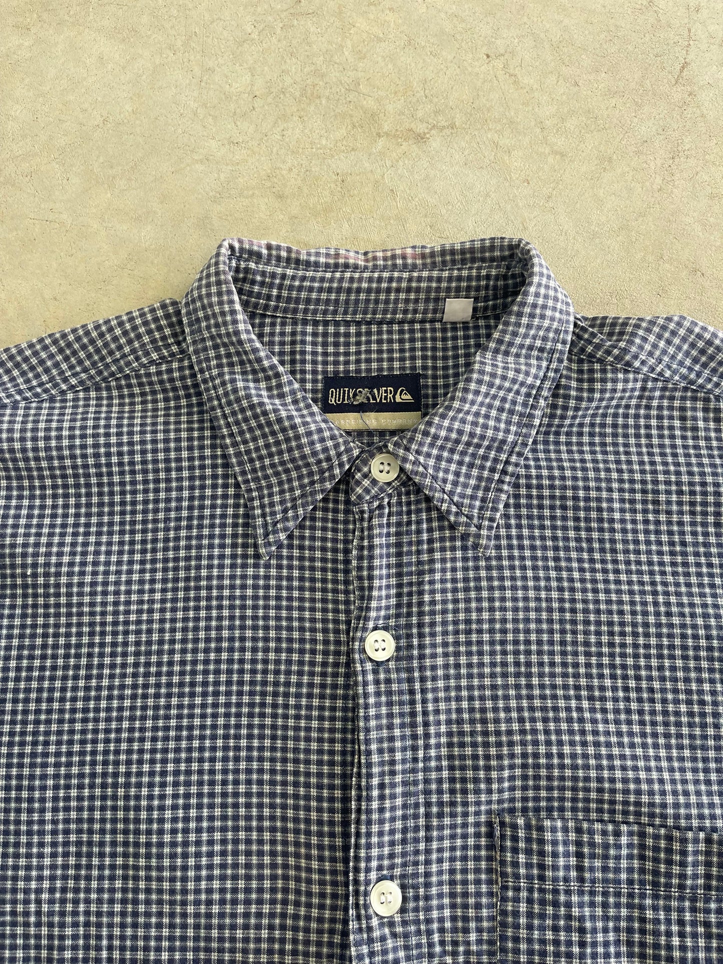 Vintage Quiksilver Embroidered Short Sleeve Button Up Shirt (M-L)