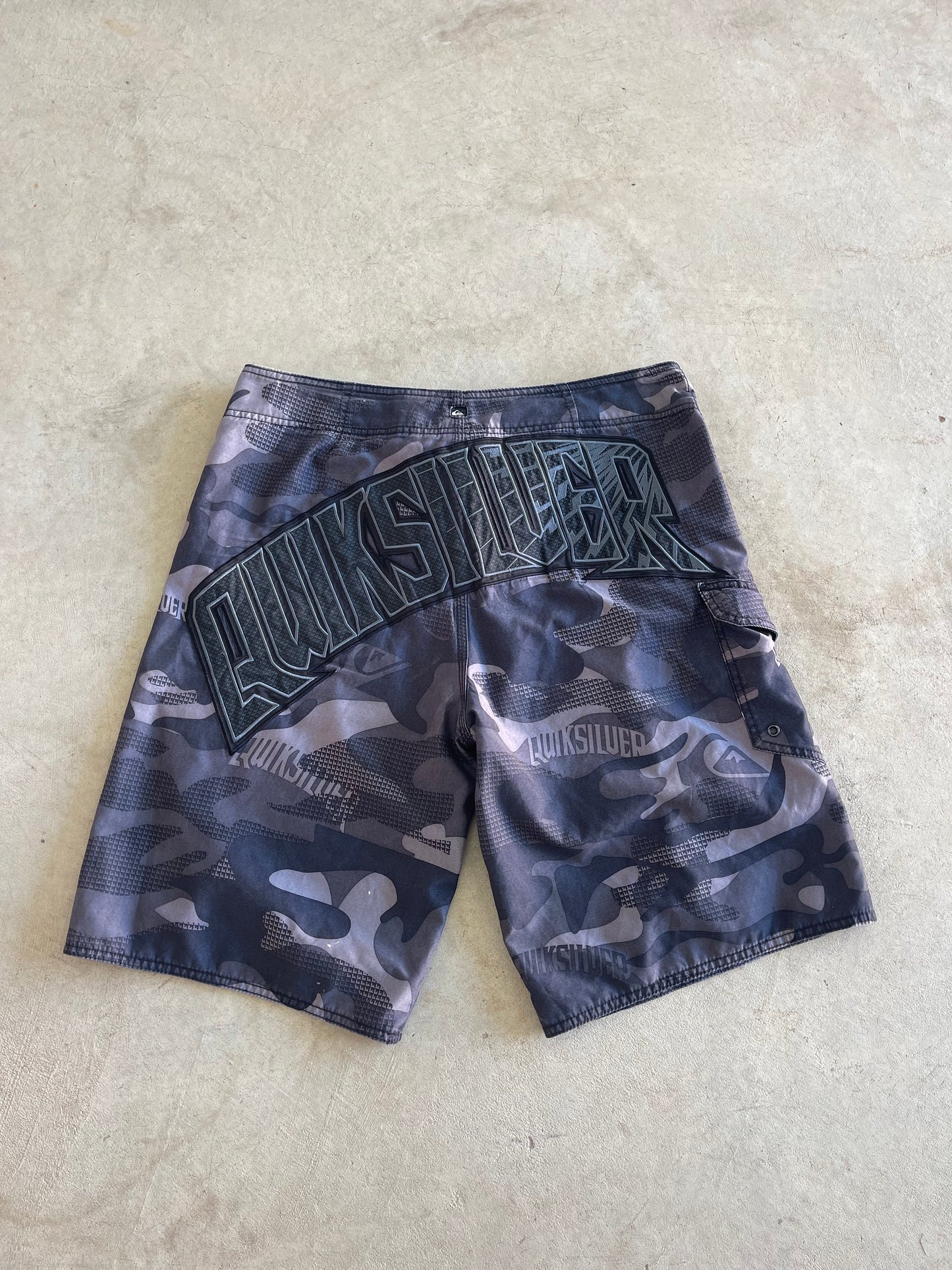 Y2K Quiksilver Camo Boardies (34)