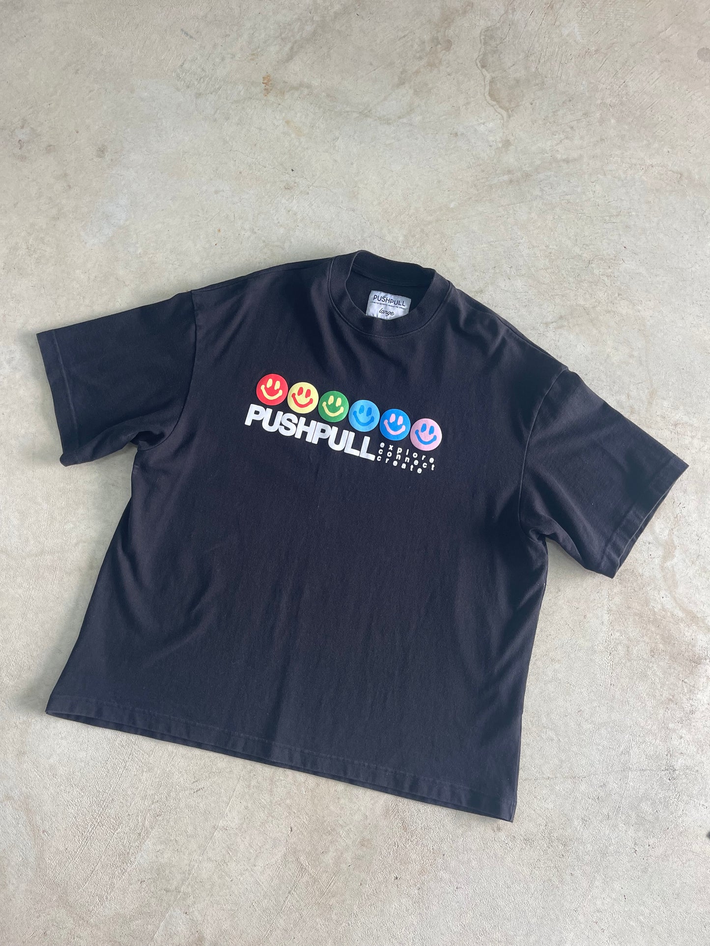 Push Pull Smiley Tee (L)