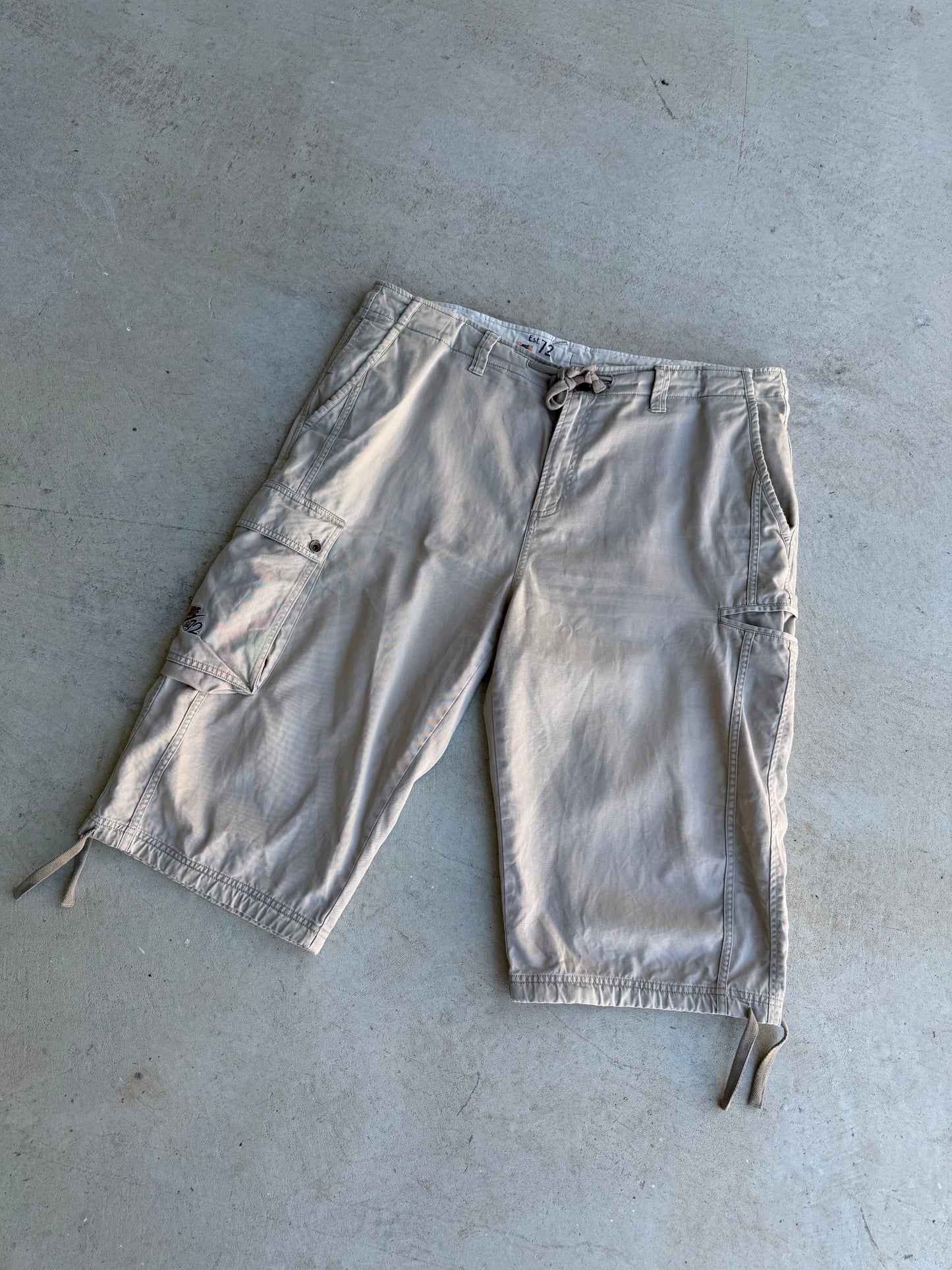 Vintage Nike Cargo Shorts (36)