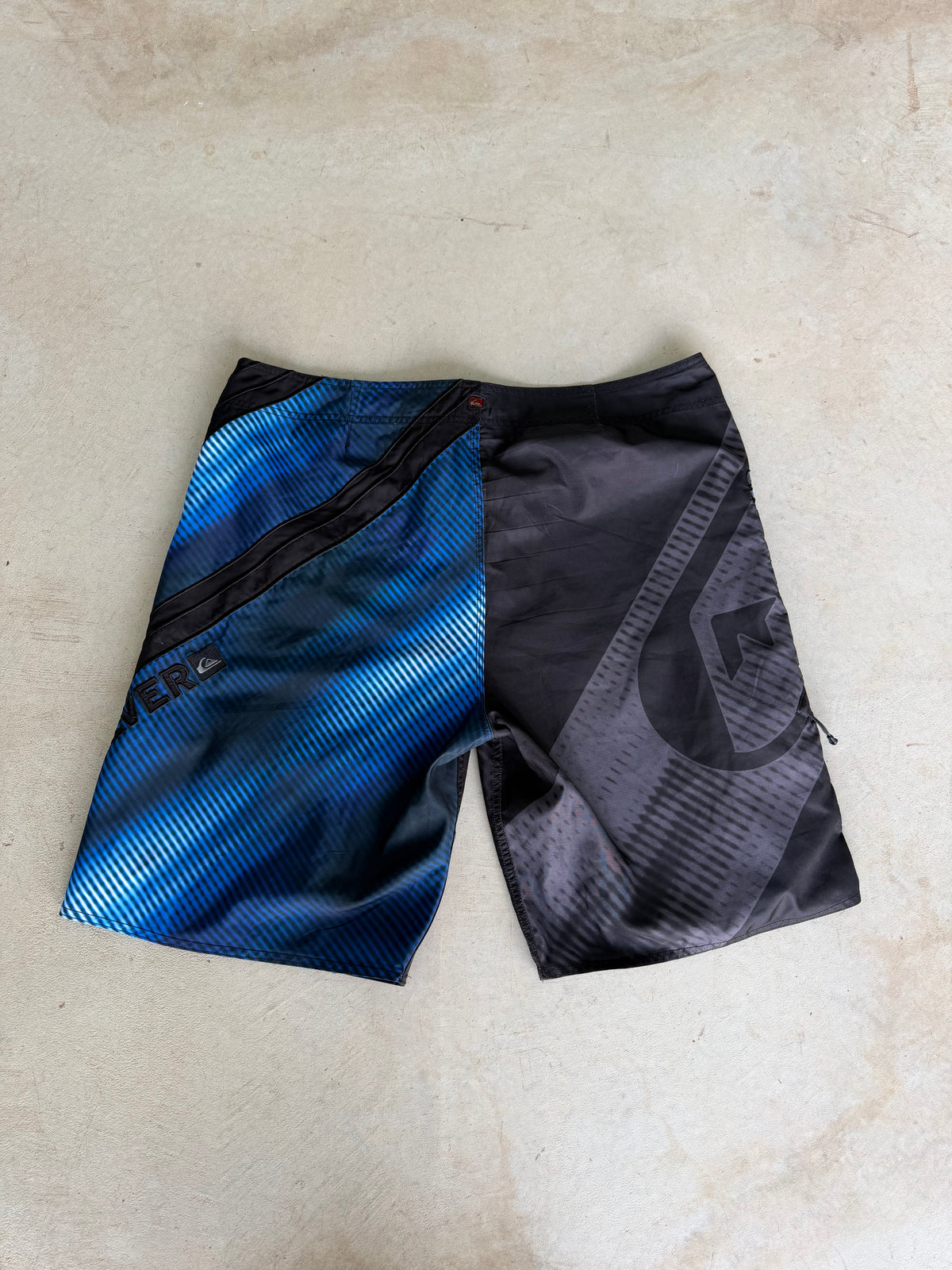Y2K Quiksilver Boardies (38+)