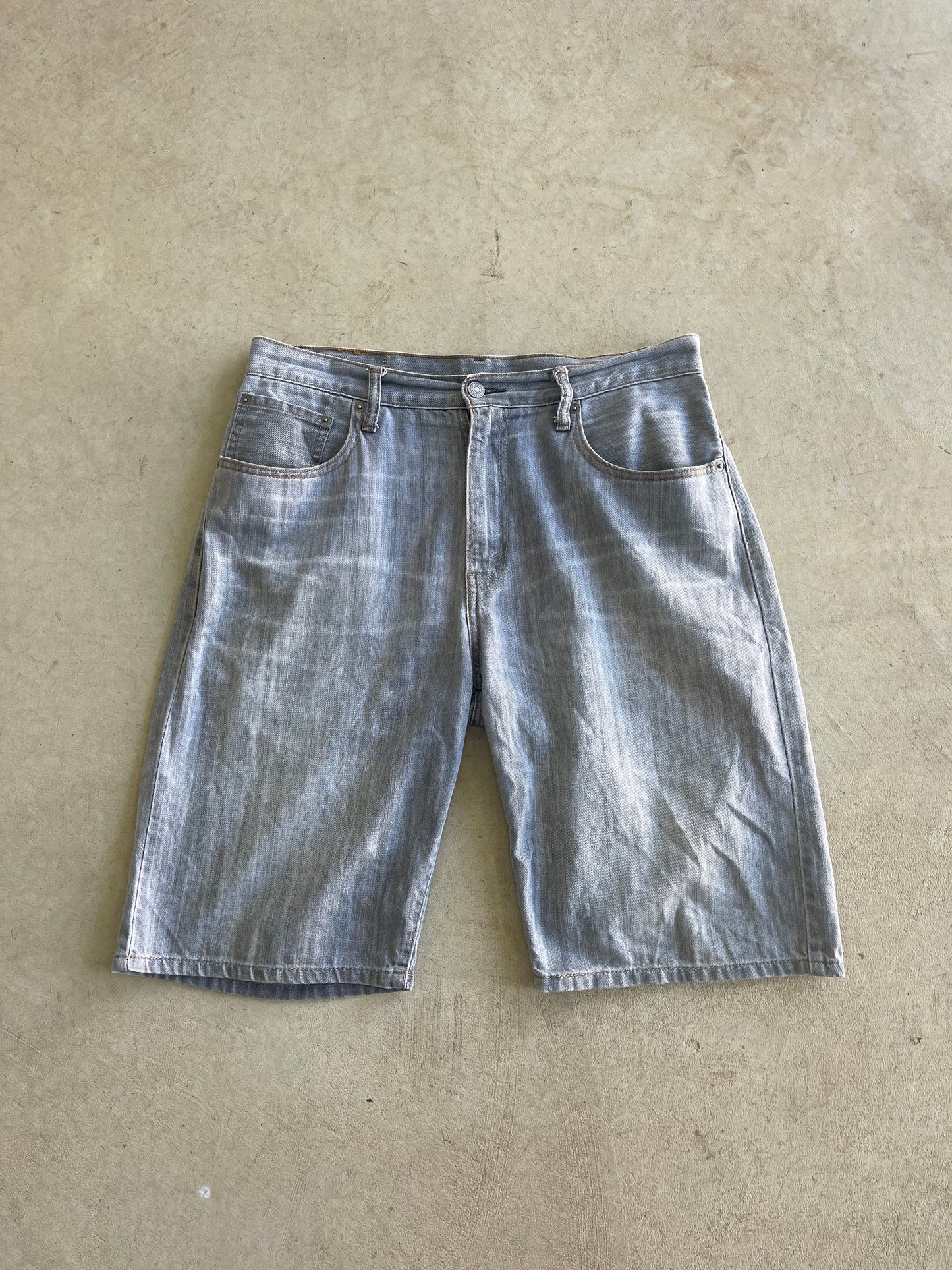Vintage Levi’s Jorts (32)