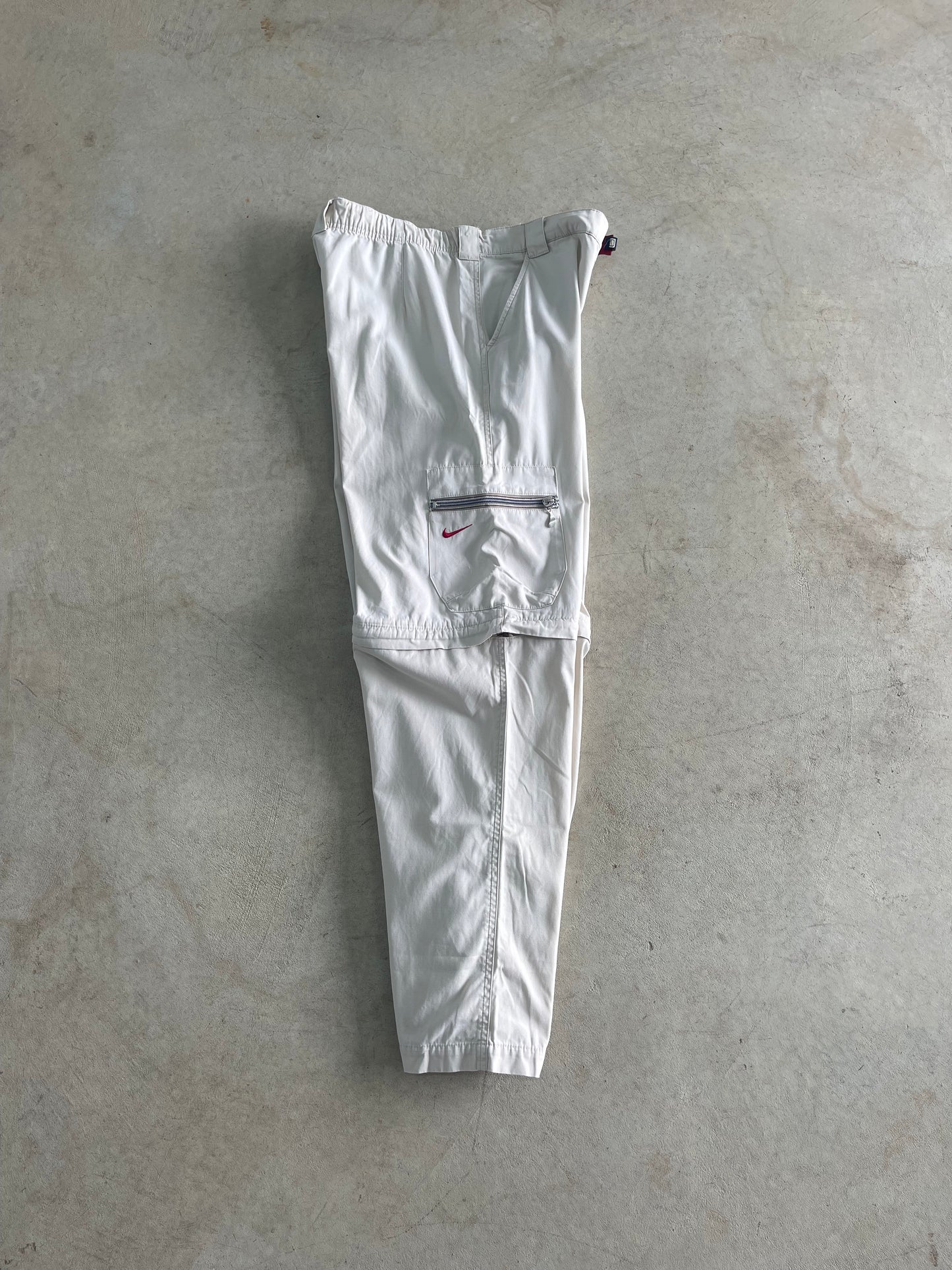 Vintage Nike Pants / Convertible Zip Off Shorts (32-34)