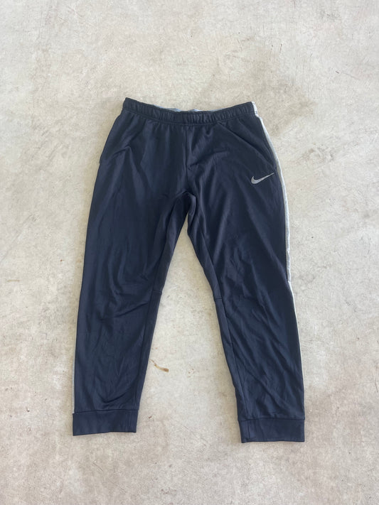 Nike Therma-Fit Trackpants (See description for Sizing)