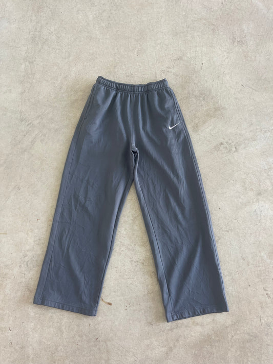 Nike Therma-Fit Trackpants (See description for Sizing)