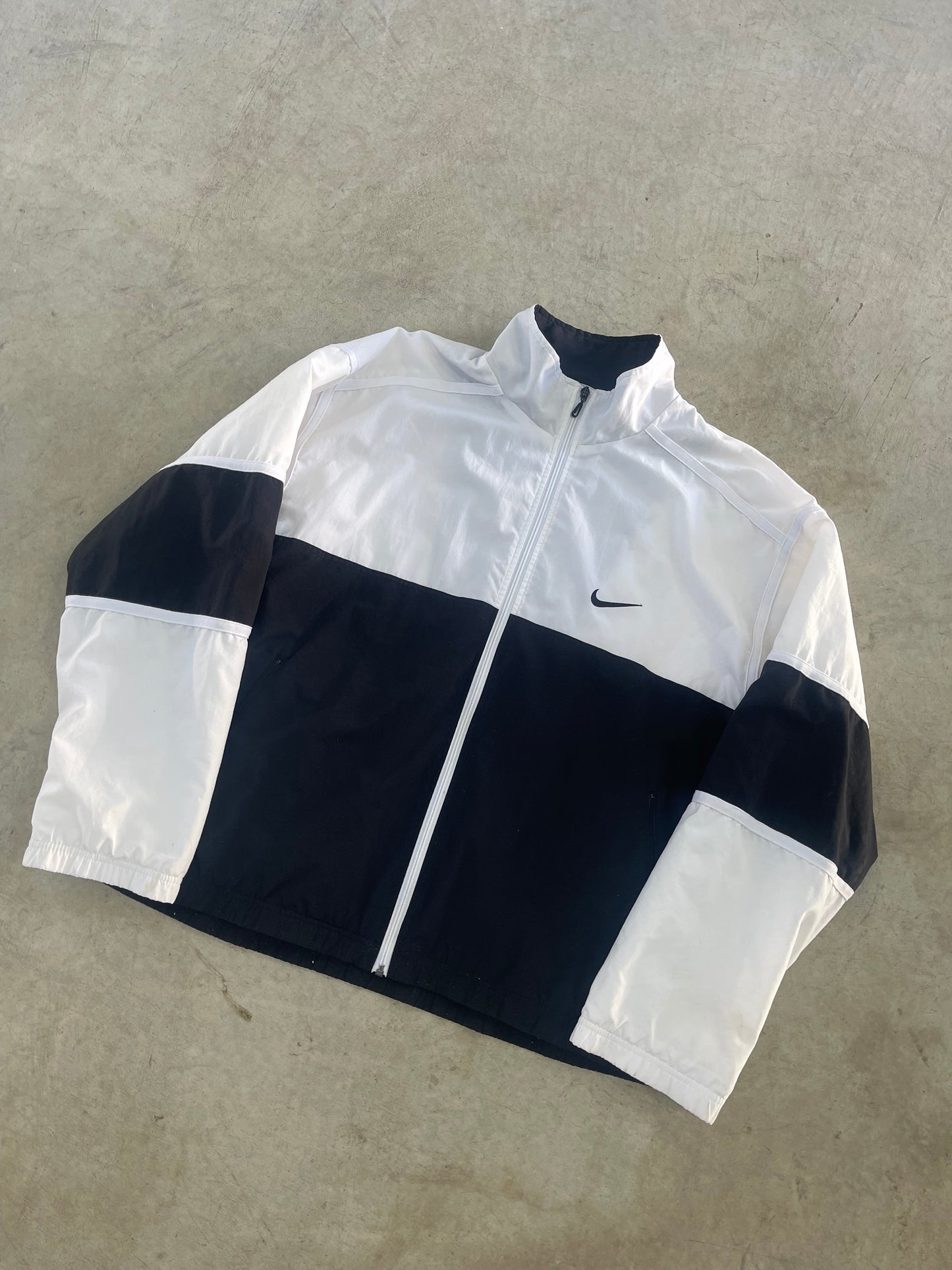 ‘90s Nike Full Zip Jacket (XL)
