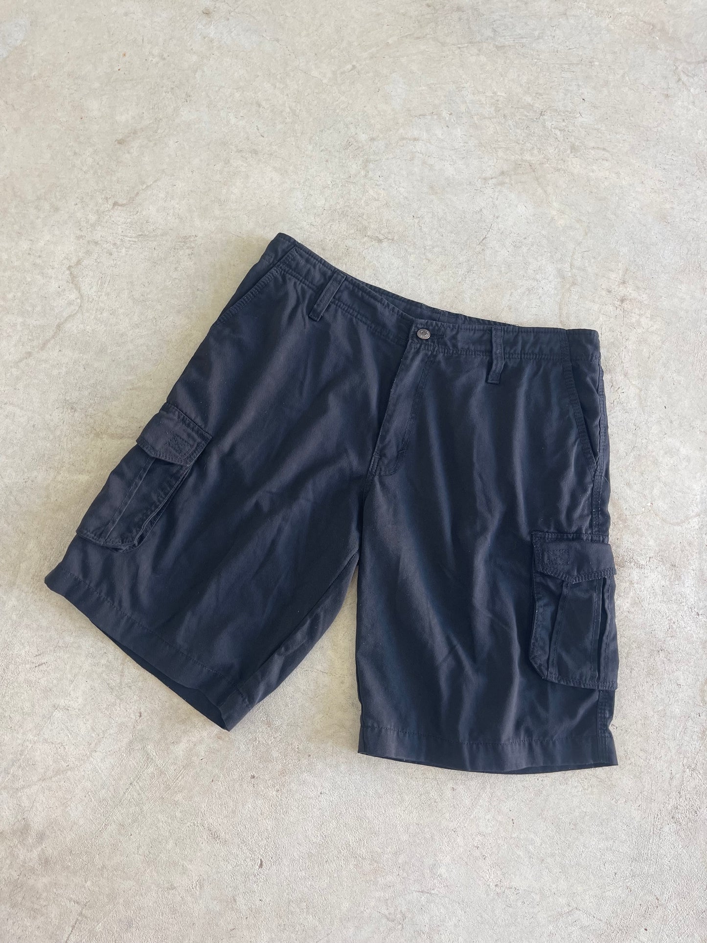 Y2K O’Neill Cargo Shorts (32-34)