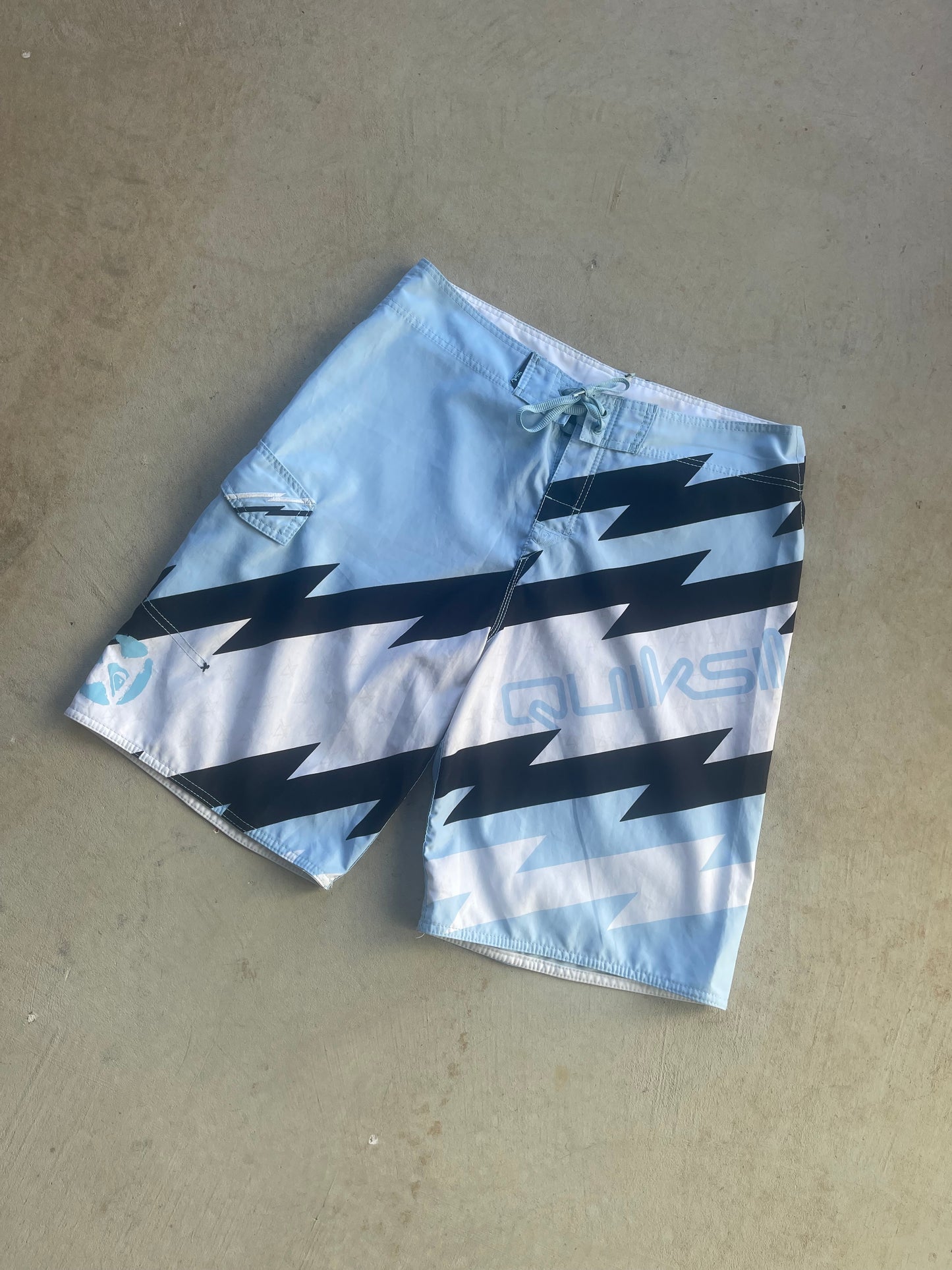 Y2K Quiksilver Boardies (32-36)
