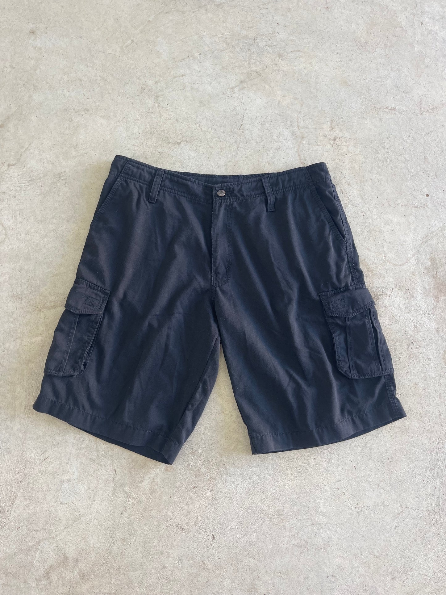 Y2K O’Neill Cargo Shorts (32-34)