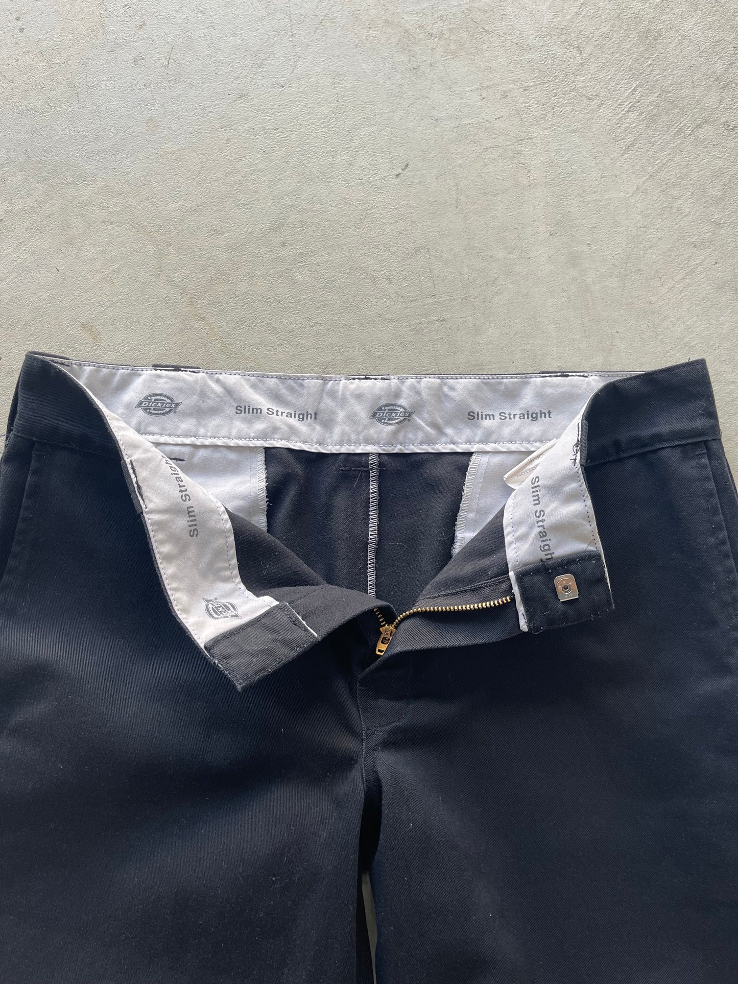Dickies Pants (32)
