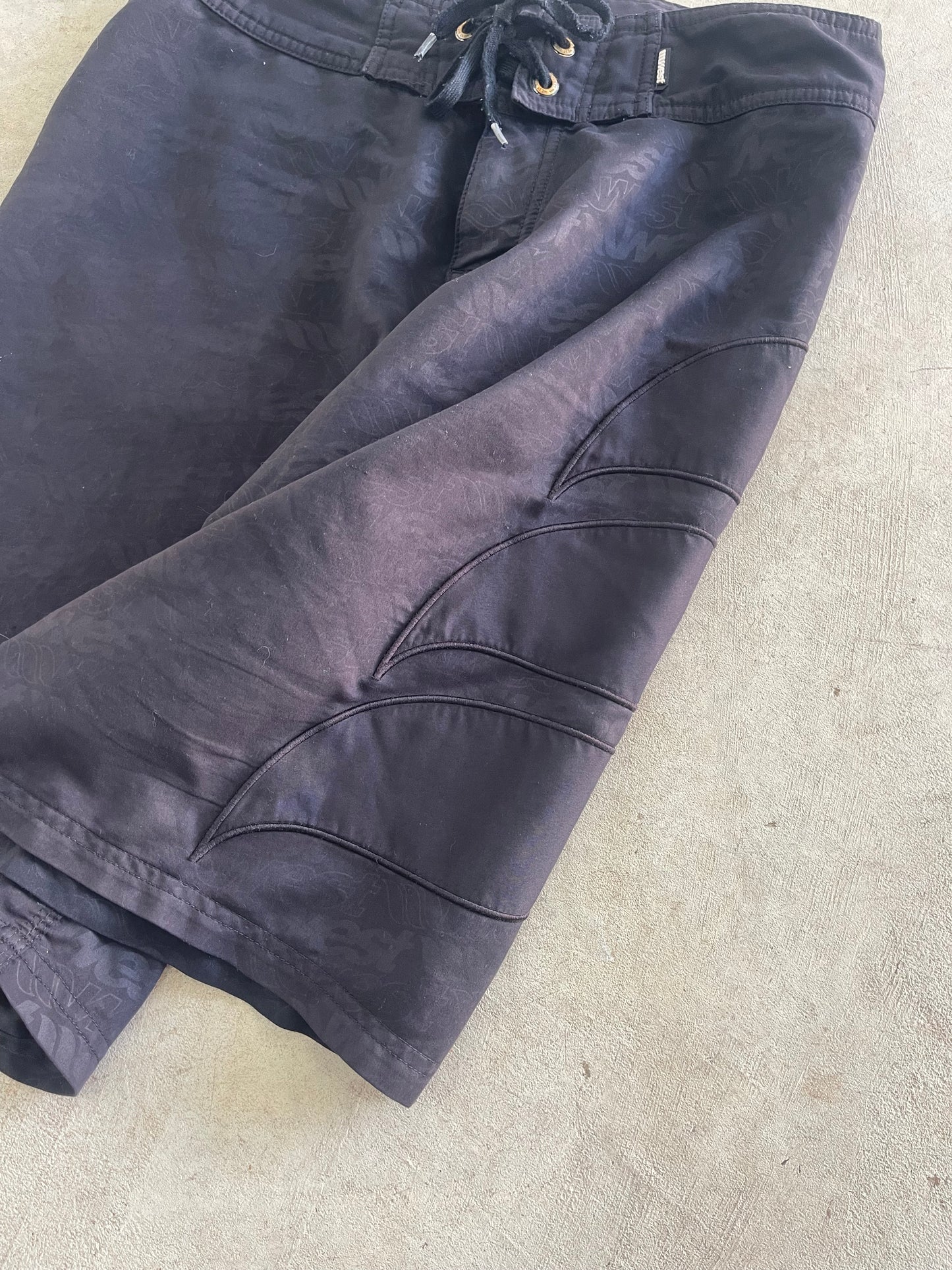 Y2K West Boardies (30)
