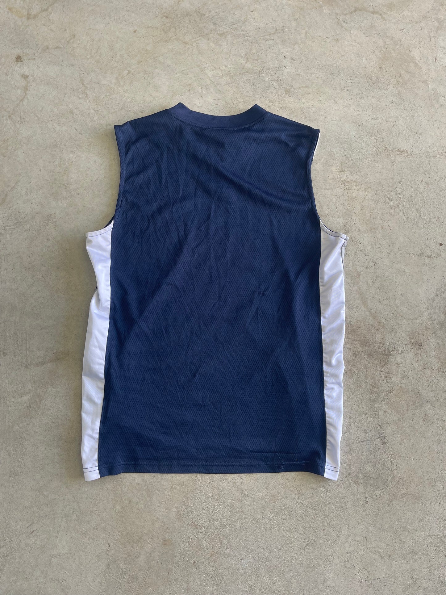 ‘00s Nike Singlet (M)