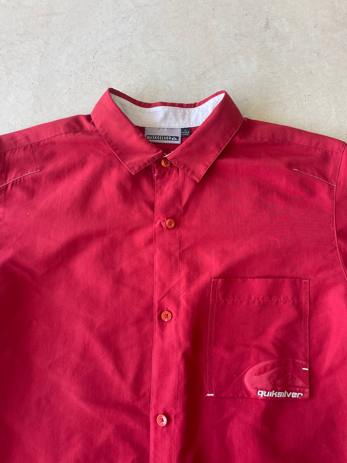 Y2K Quiksilver Short Sleeve Button Up Shirt (L)