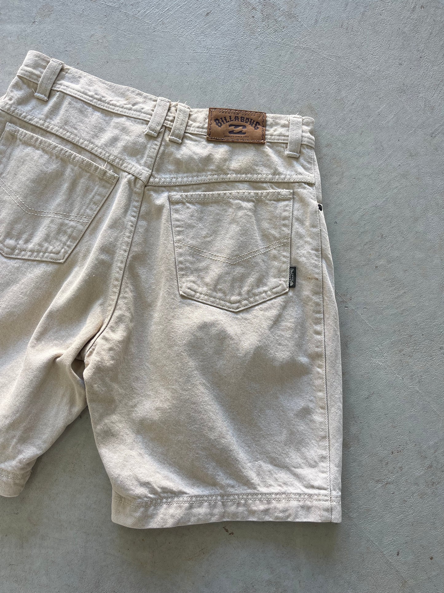 Vintage Billabong Shorts (33)