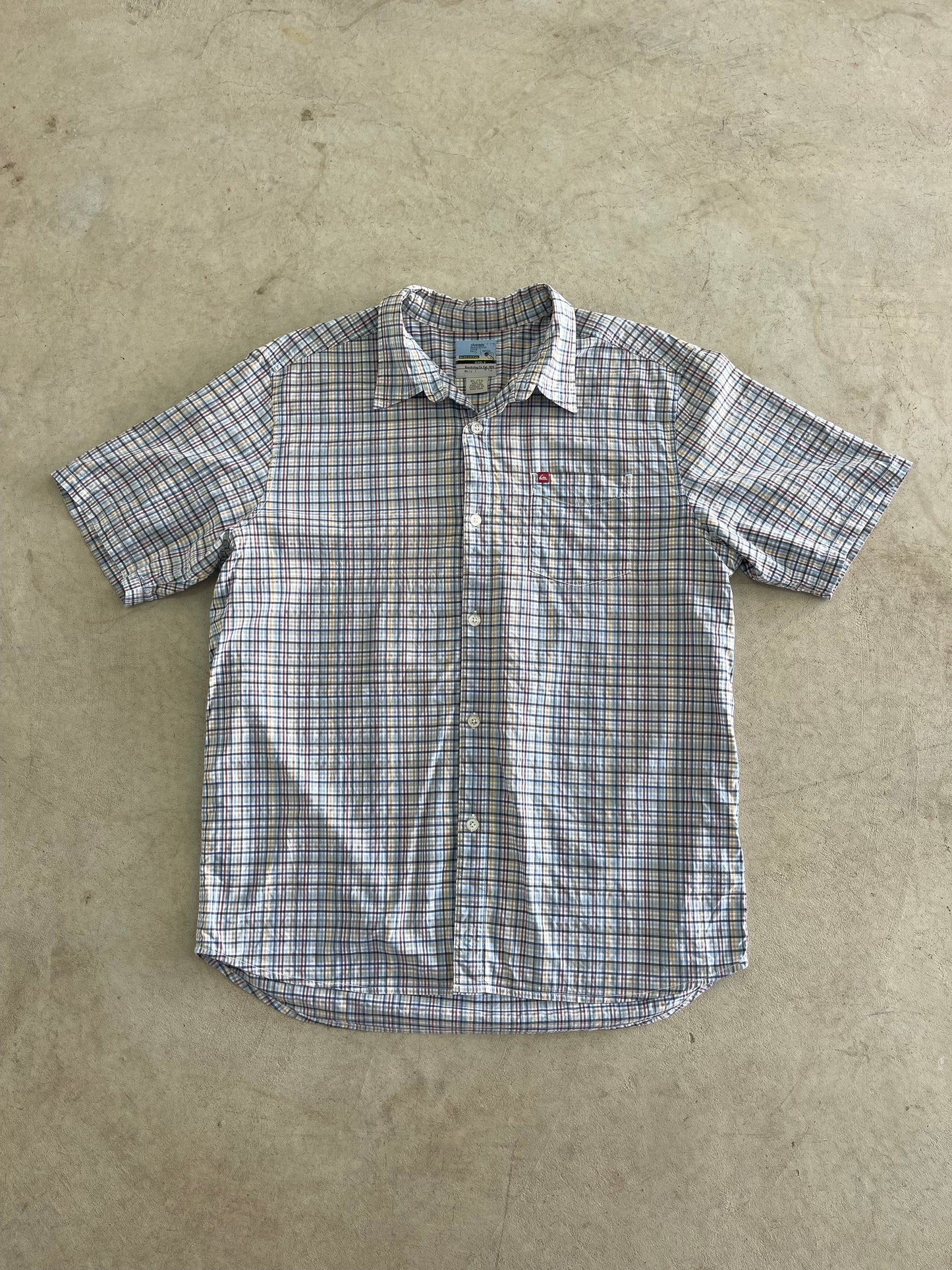 Vintage Quiksilver Short Sleeve Button Up Shirt (XL)