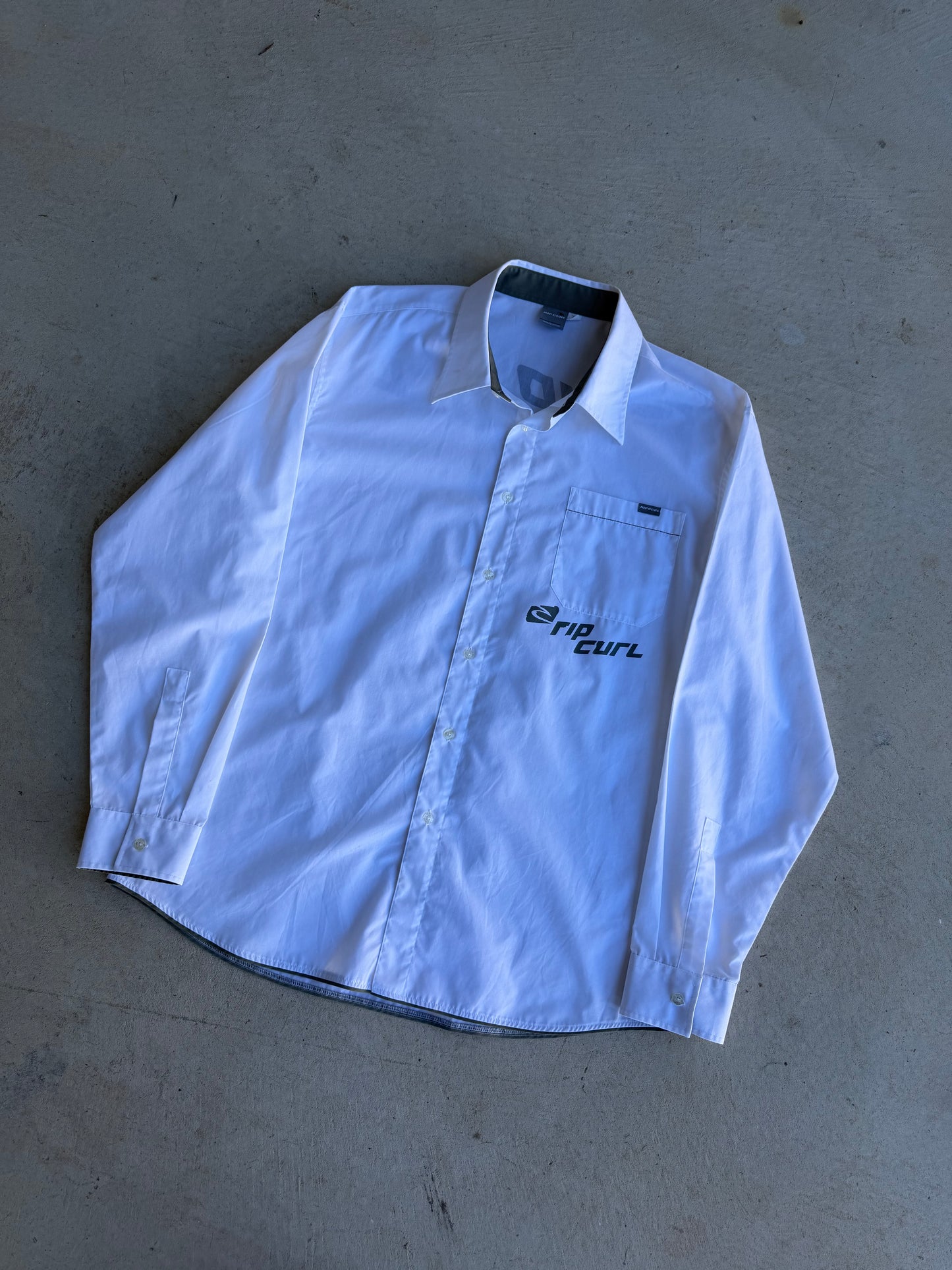 Vintage Rip Curl Long Sleeve Button Up Shirt (XL)