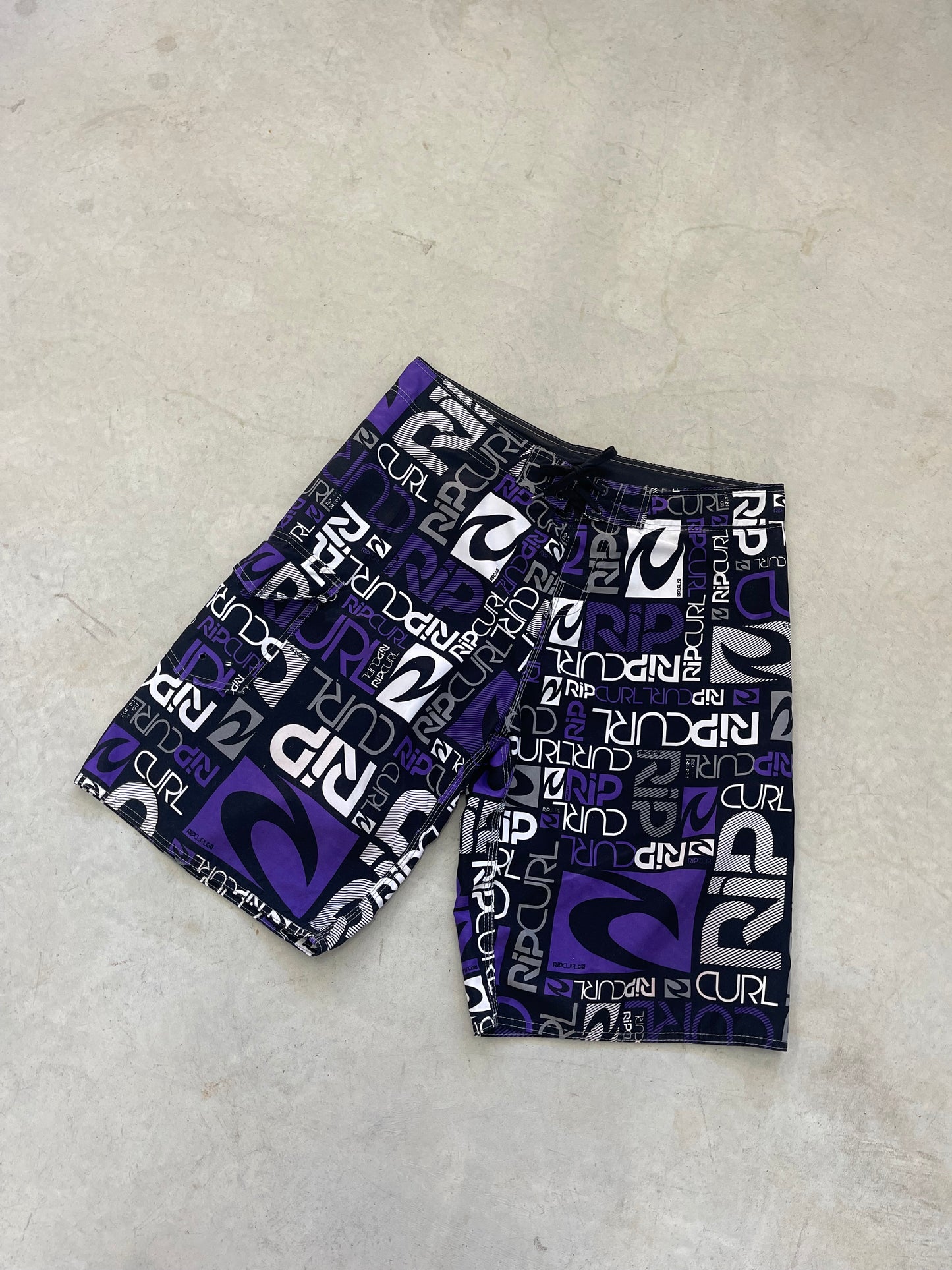Y2K Rip Curl Boardies (38)