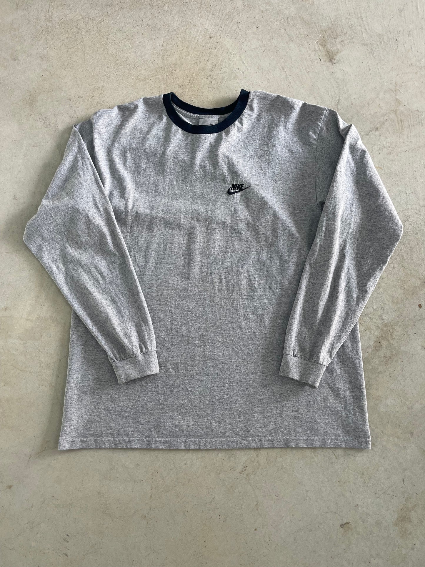 Vintage Nike Long Sleeve Tee (XL)